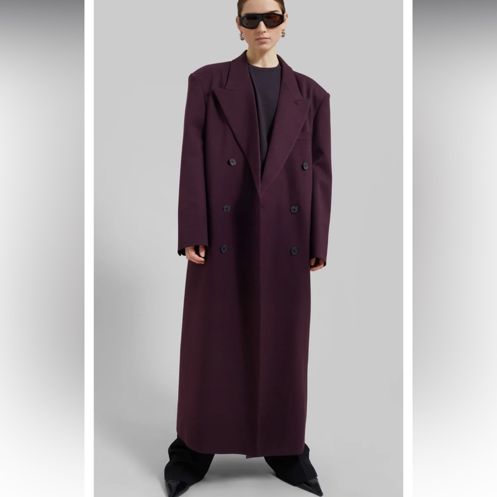 The Frankie Shop Double Breasted Long Coat in Burgundy Dark Plum Small
